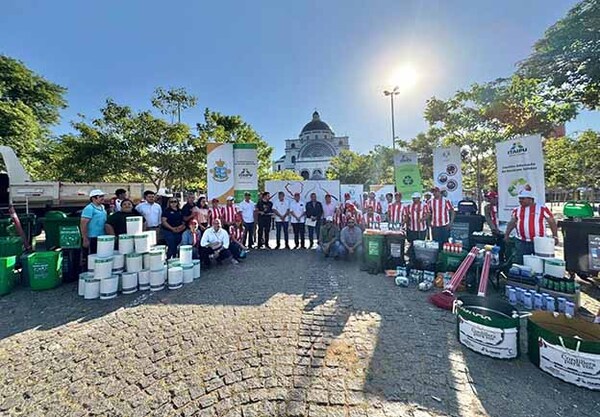 Itaipú participó en minga ambiental y entregó insumos de limpieza de cara a festividad de Caacupé | DIARIO PRIMERA PLANA