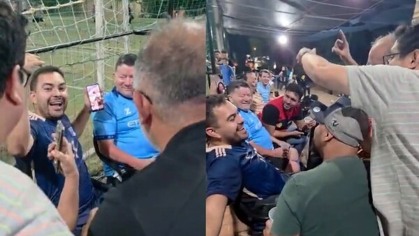 Lapa le hizo videollamada en el tercer tiempo y sus amigos le cantaron "Alabaré, alabaré"