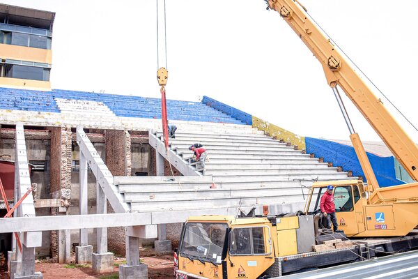 Popular / Avanzan las obras en el Nuevo Chiquero