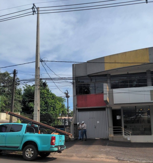 ANDE lanza operativo de control de medidores y conexiones irregulares en Alto Paraná - ADN Digital