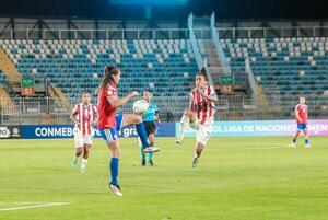 Tropiezo de la Albirroja en Chile
