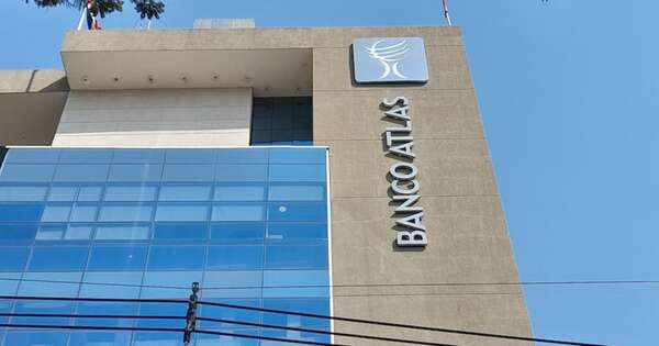 La Nación / Se suspendió la fusión entre el banco Atlas y banco Familiar