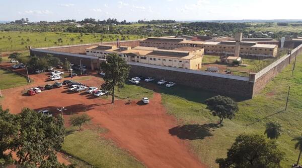 Requisa Incauta Armas y Droga en Penal de Amambay