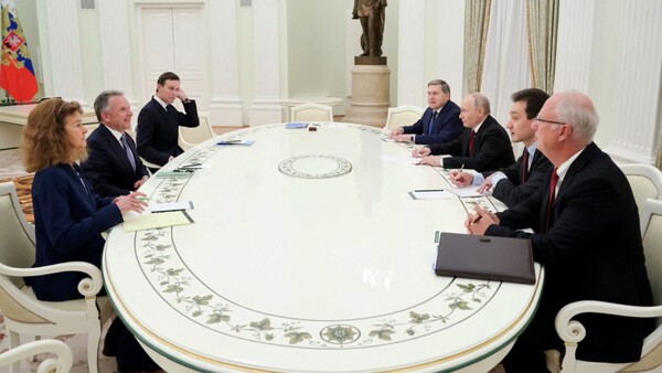 Rusia está lista para la guerra, advierte Putin a Europa