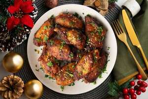 Transformá tu cena navideña con estas alitas de pollo marinadas al estilo barbacoa - Gastronomía - ABC Color