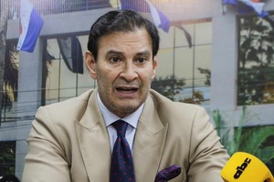 Ovelar: Competencia Interna Fortalece al Partido Colorado