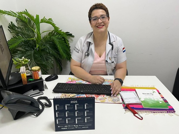 Popular / Por día del médico alertan sobre "Dr. Google"