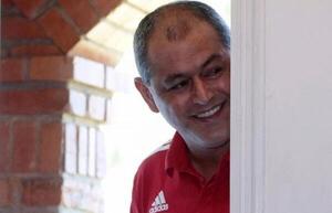 Rubén Di Tore confirma interés por Chiqui Arce y las bajas de Libertad