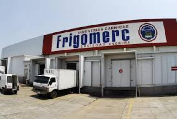 Juzgado rechaza amparo de Frigomerc y Beef PY contra ordenanza municipal que restringre tránsito de ganado - PDS RADIO Y TV