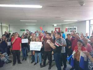 Afuma exige a Municipalidad de Asunción la transferencia de descuentos retenidos - Nacionales - ABC Color