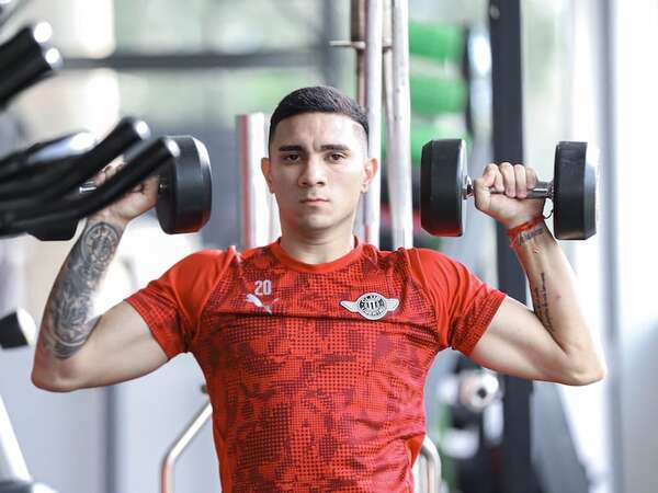 Libertad ejecutó la opción de compra de Hugo Fernández - Libertad - ABC Color