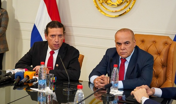 Oficialismo presenta nuevo proyecto de ley de protección a periodistas encabezado por Basilio Núñez