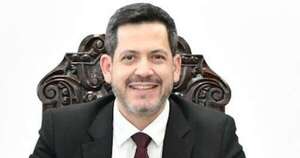 La Nación / Latorre descarta quiebre entre Cartes y Peña: “Venimos de la militancia”