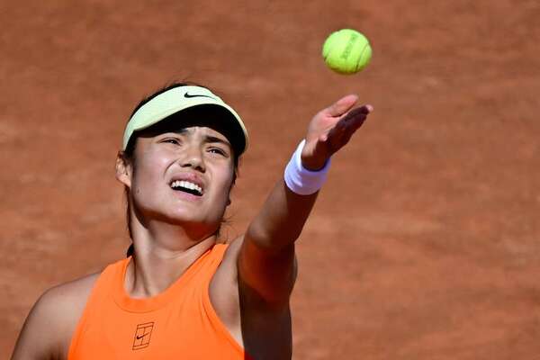 Raducanu ya no se esconde tras caso del acosador - Tenis - ABC Color