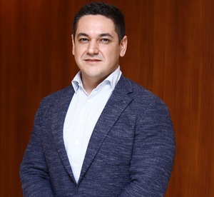 “El almacenamiento será tan importante como los paneles solares”