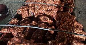 Diario HOY | Incautan camión repleto de cebolla de contrabando en Lambaré