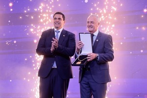 Los mejores del 2025 son galardonados en una noche mágica