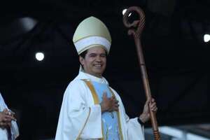 “La falta de humanidad y el afán desmedido de dinero enferman al pueblo”, afirma Mons. Benítez  - Nacionales - ABC Color