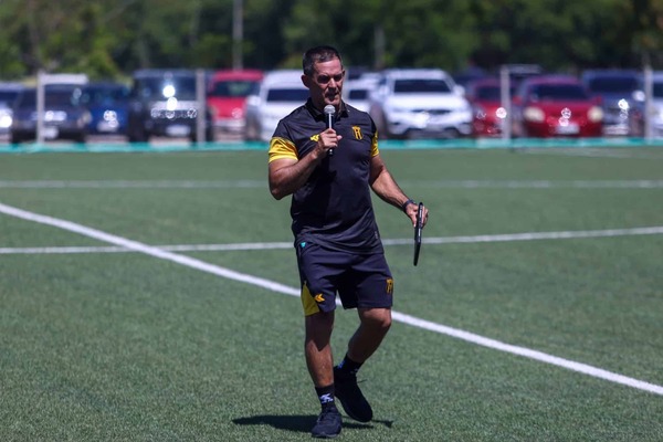 Bernay Continúa en Guaraní y Ya Planifica Pretemporada