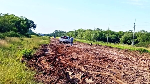 Alto Chaco: Cunde el temor de pasar unas fiestas de fin de año en el lodo