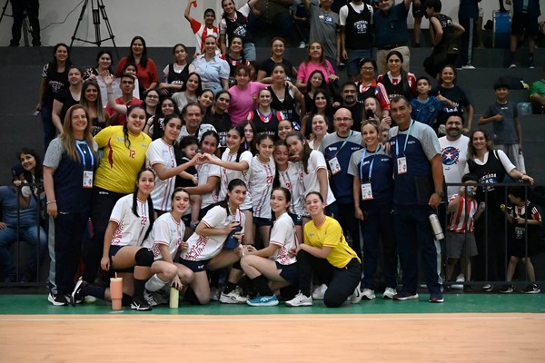 Handball Femenino Pasa a la Final en Juegos Escolares
