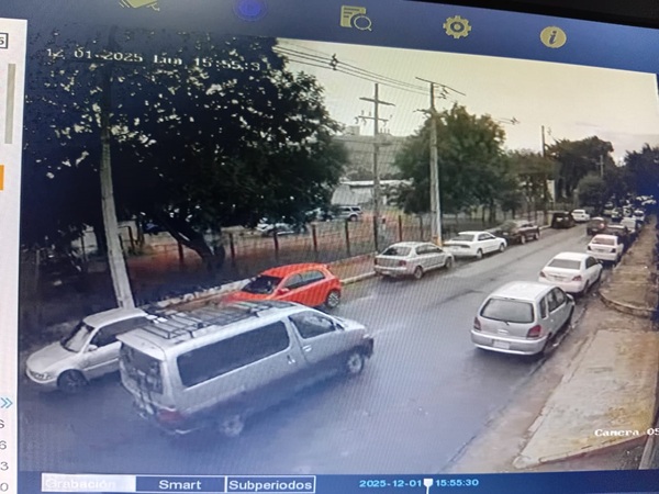 Extorsionan a pareja que sufrió robo de su camioneta en Fernando de la Mora - trece