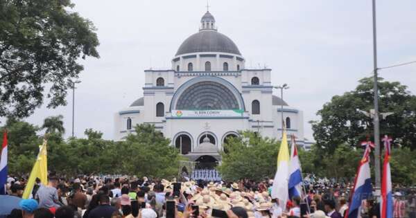 Diario HOY | Peña participa de la misa de Caacupé y el domingo inicia viaje
