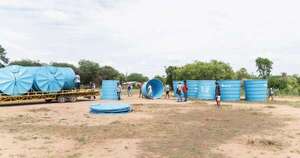 La Nación / Mades entrega tanques de agua e insumos a guardaparques en el Chaco