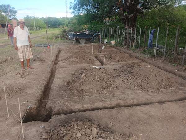 Fuerte Olimpo: denuncian construcción de vivienda en la que sería una calle pública - Noticias del Chaco - ABC Color