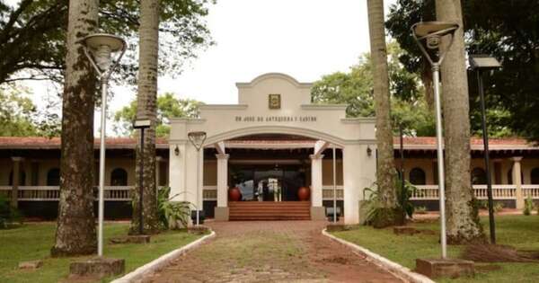 La Nación / Gestión prietista en CDE adeuda salarios y pide nuevo préstamo por G. 10.000 millones