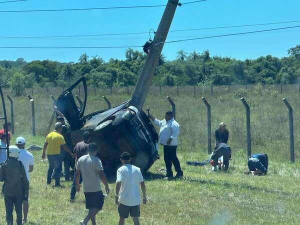 Accidente fatal en Arroyos y Esteros, auto perdió el control en la ruta  - Policiales - ABC Color