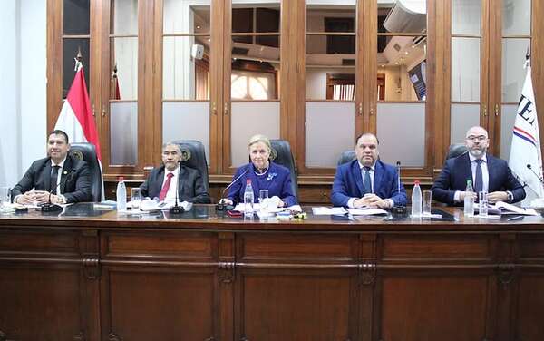 JEM pide expediente a juez que truncó fusión entre Atlas y Familiar - Nacionales - ABC Color