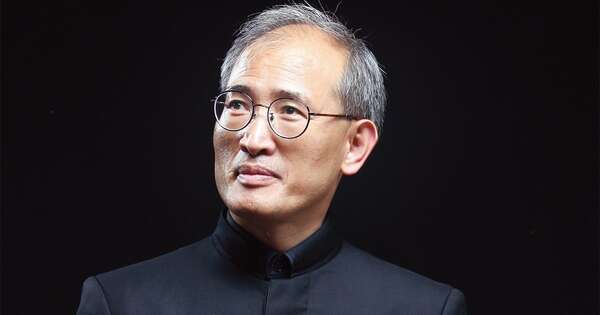 La Nación / La OSCA cierra el año con dirección del maestro coreano Noh Tae-cheol