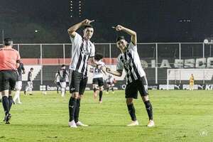 Julio Enciso y el agradecimiento a Óscar Cardozo con un emotivo mensaje - Fútbol - ABC Color