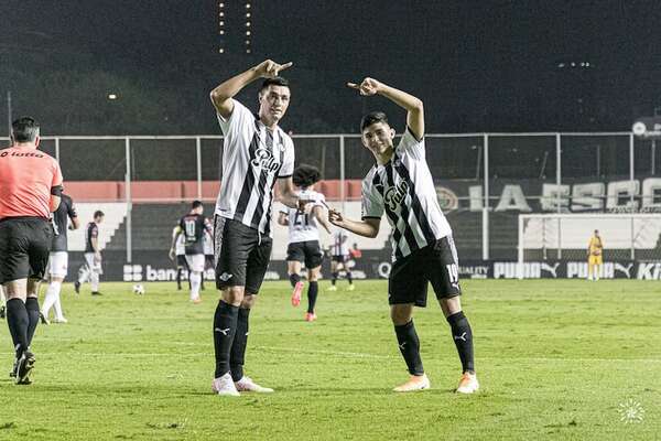 Julio Enciso y el agradecimiento a Óscar Cardozo con un emotivo mensaje - Fútbol - ABC Color