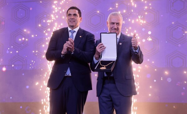 Gustavo Alfaro no se achica para el Mundial: "Que vengan de a uno y en fila"