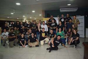 Picadas 1/8 de Milla: Premiaron a los más veloces del año - ABC Motor - ABC Color