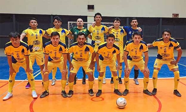 Deportivo 014 destrona al campeón y va a la final en su debut | DIARIO PRIMERA PLANA