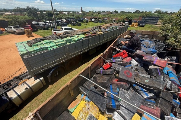 Pesaje confirma que fueron casi 89.000 kilos de marihuana incautada en Salto del Guaira