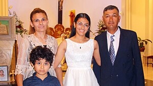 Confirmación de Milagros Ruiz Díaz