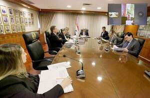 Diputados restituirán feudos a ministros de la Corte Suprema - Política - ABC Color