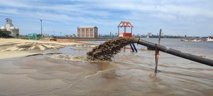 Encarnación Acelera Obras en Playas para el Verano