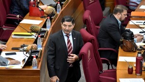 Senadores tratarían ascensos policiales el miércoles 17