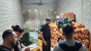 Policía incauta cocaína y detiene a cuatro hombres en depósitos del Mercado de Abasto