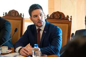 AUDIO: Celulares en las escuelas: ministro de la Niñez aclara que proyecto prevé uso pedagógico  - La Primera Mañana - ABC Color