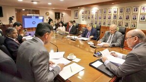 Filtran supuesta reunión "secreta" de ministros de la Corte con Peña y Cartes