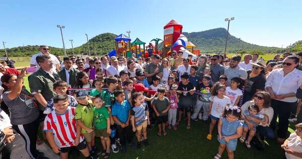 Diario HOY | Inauguran parque en el Cerro Hũ