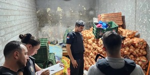 Incautan 1.200 dosis de cocaína y detiene a cuatro hombres en el Mercado de Abasto - ADN Digital