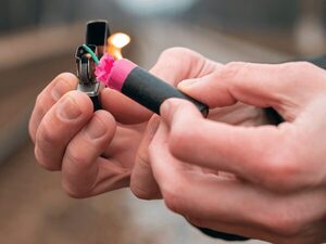 MANIPULACIÓN DE PIROTECNIA DEJA GRAVE LESIÓN EN PEDRO JUAN CABALLERO