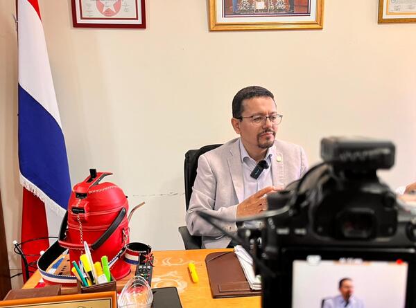 Miguel Sosa aclara rumores: “Luis Bello es el intendente, no existe ningún súper poder” - Canal-E